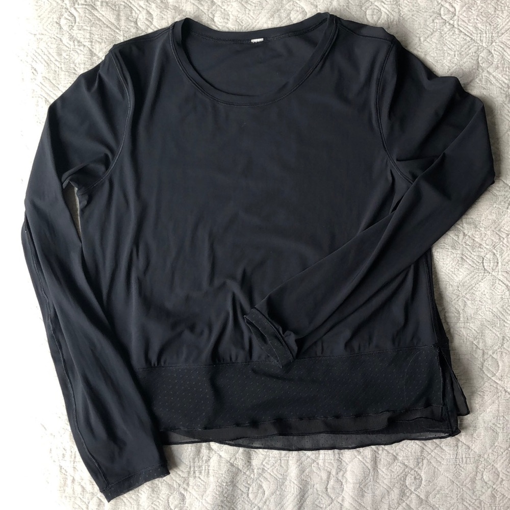 Black lululemon thermal long sleeve